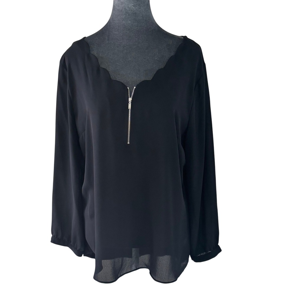 Fortune + Ivy Elevated Basic Black Chic Scalloped Zip V-Neck‎ Mixed Media Top L